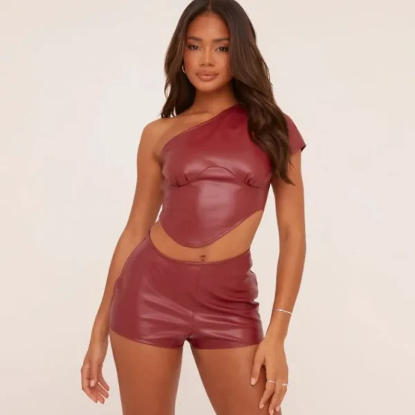 Best Sale Curved Waistband Shorts In Burgundy Faux Leather Shorts | Shorts Sets
