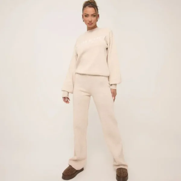 Best Sale Long Sleeve Oversized 'Athletics Club' Slogan Jumper In Cream Knit Knitwear | Knitwear