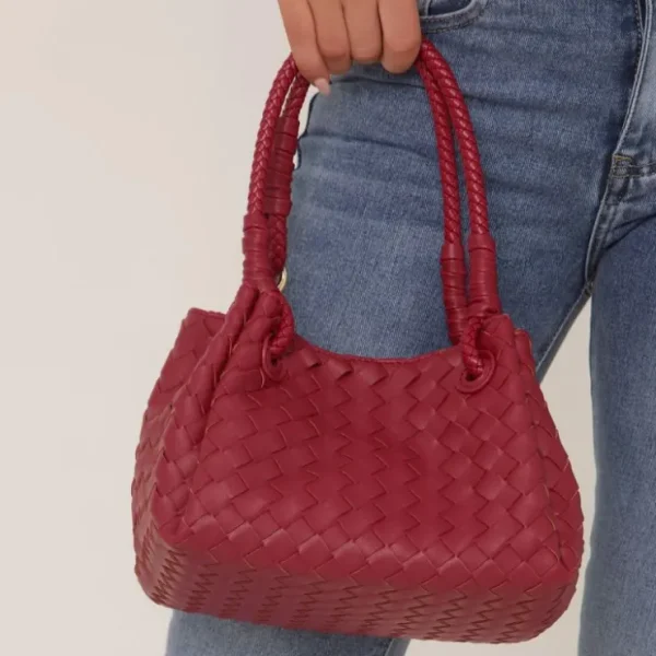 Best Sale Martina Knotted Strap Shaped Shoulder Bag In Burgundy Faux Leather Winter Outfits