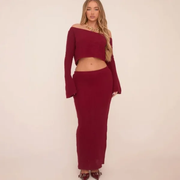 Best Mid Rise Maxi Skirt In Burgundy Knit Winter Matching Sets | Knitted Co-Ords