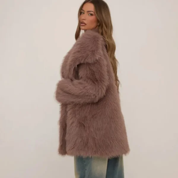 Shop Oversized Collar Mid Length Coat In Brown Faux Fur Coats & Jackets | Winter Outfits