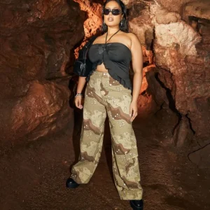 Best Sale Plus High Waist Wide Leg Cargo Trousers In Green Camo Woven Plus Size
