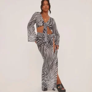 Cheap Plus Long Sleeve Tie Front Crop Top In Zebra Print Plus Size