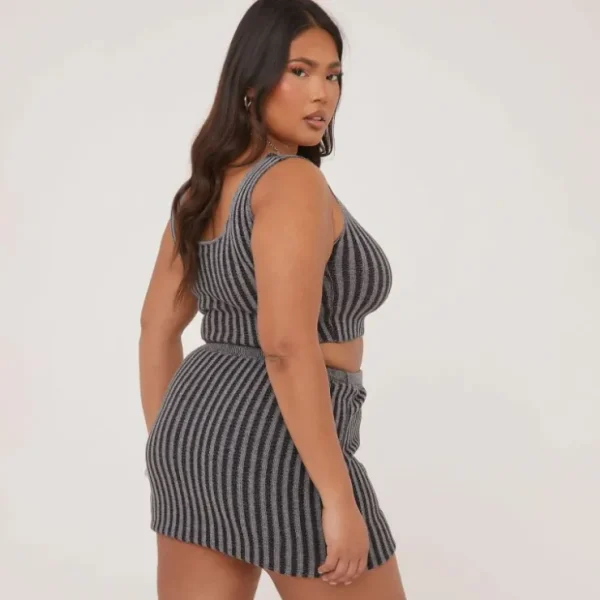 Hot Plus Mini Skirt In Contrast Grey Ribbed Knit Plus Size