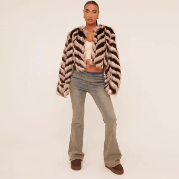 Clearance Round Neck Chevron Contrast Print Coat In Brown Multi Faux Fur Coats & Jackets | Faux Fur Jackets