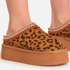 Flash Sale Tazmin Aztec Detail Faux Fur Lining Platform Slipper In Leopard Print Faux Suede Slippers | Slippers